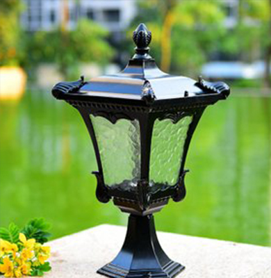 革吉柱头灯 革吉柱头灯