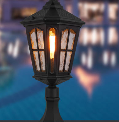 革吉柱头灯 革吉柱头灯