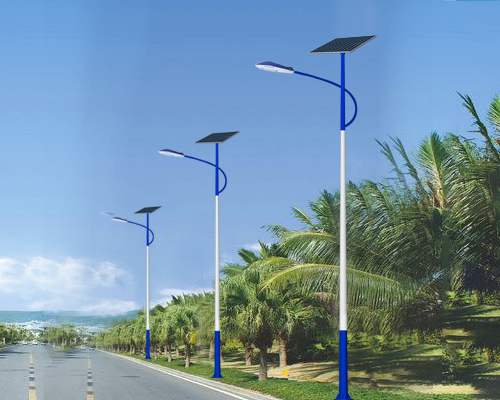革吉太阳能路灯