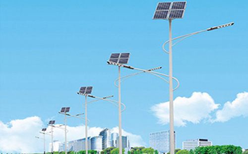 北方冬季革吉太阳能路灯的保养要点