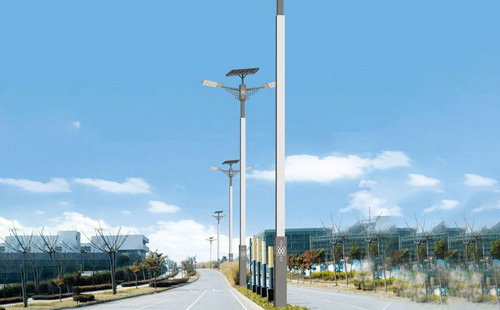 充放电检测实战：革吉太阳能路灯运维笔记——零成本判断电池健康与光伏效能